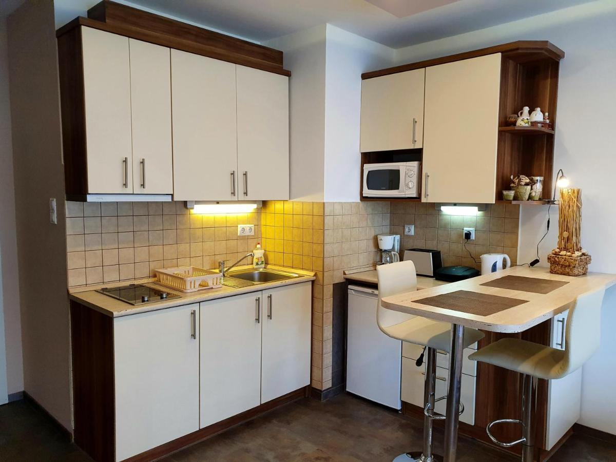 Apartman 511 Шіофок Екстер'єр фото