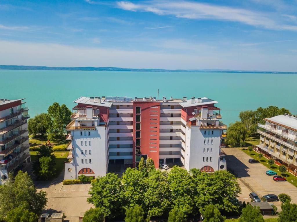 Apartman 511 Шіофок Екстер'єр фото