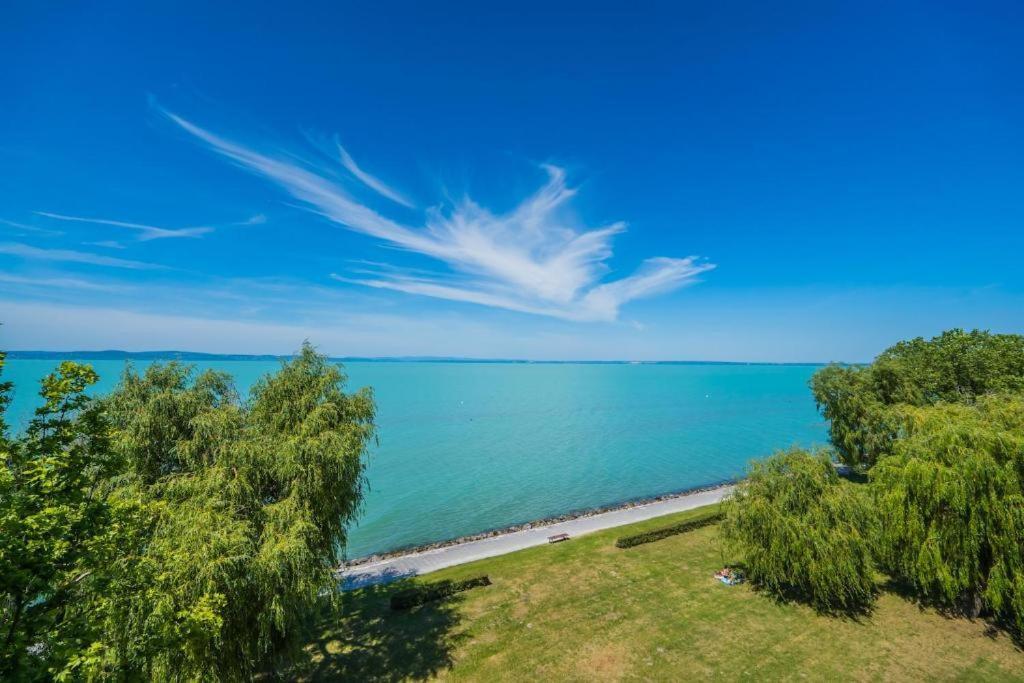 Apartman 511 Шіофок Екстер'єр фото